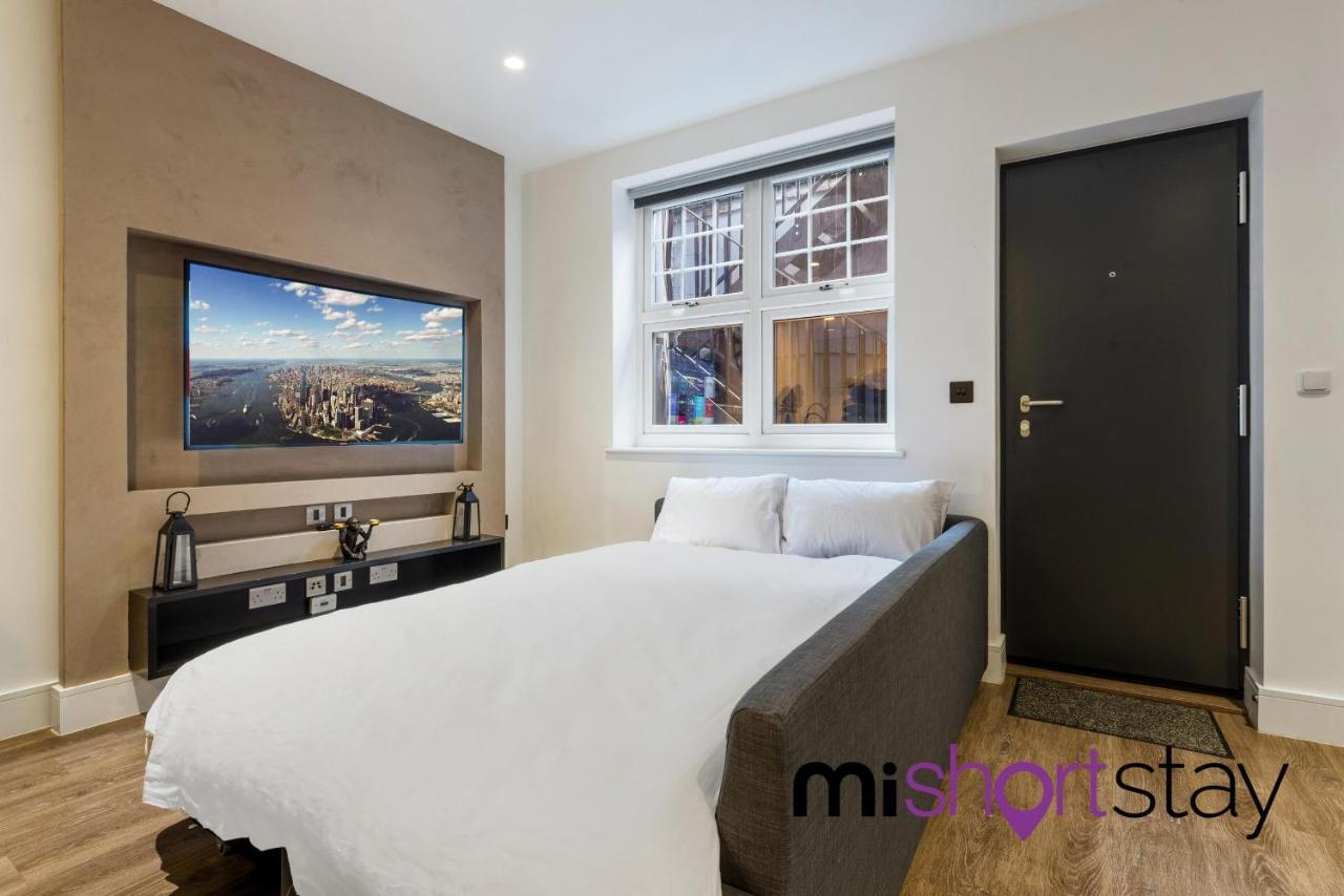 The Residence Fitzrovia - Private One Bedroom Apartment With Own Entrance London Eksteriør billede